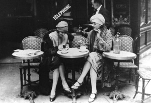 paris-cafe-1920s